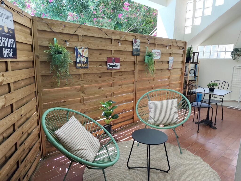 Terrasse privée de l'appartement Le Laurier Rose à Avignon
